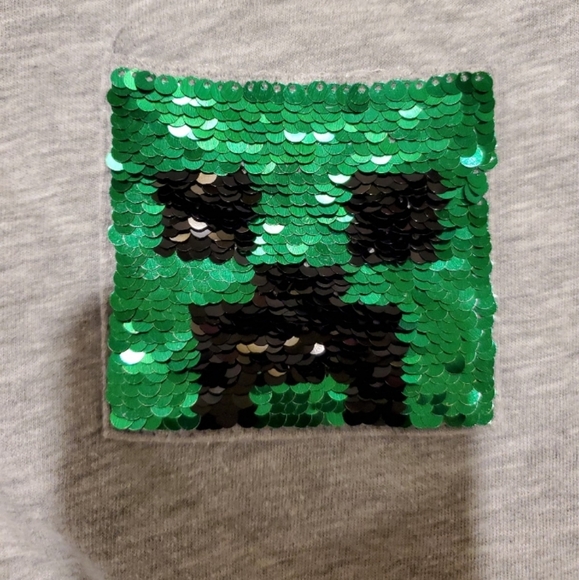 Mojang Mindcraft Reversible Pocket tee - Picture 3 of 7